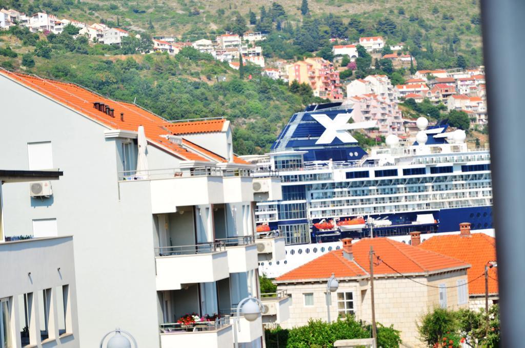 1 Apartmant & 1 Delux Room With Bathroom Dubrovnik Exterior foto